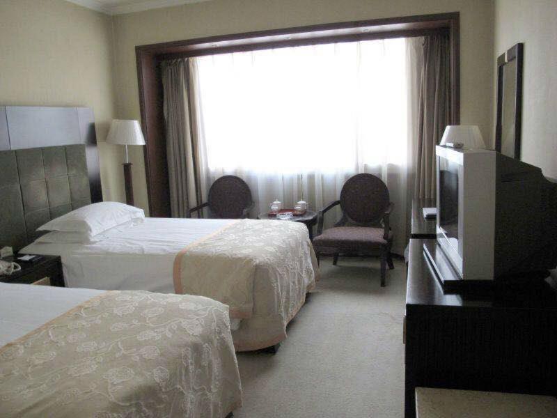 Yu Long International Hotel Peking