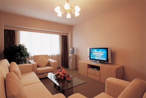 Yu Long International 5*