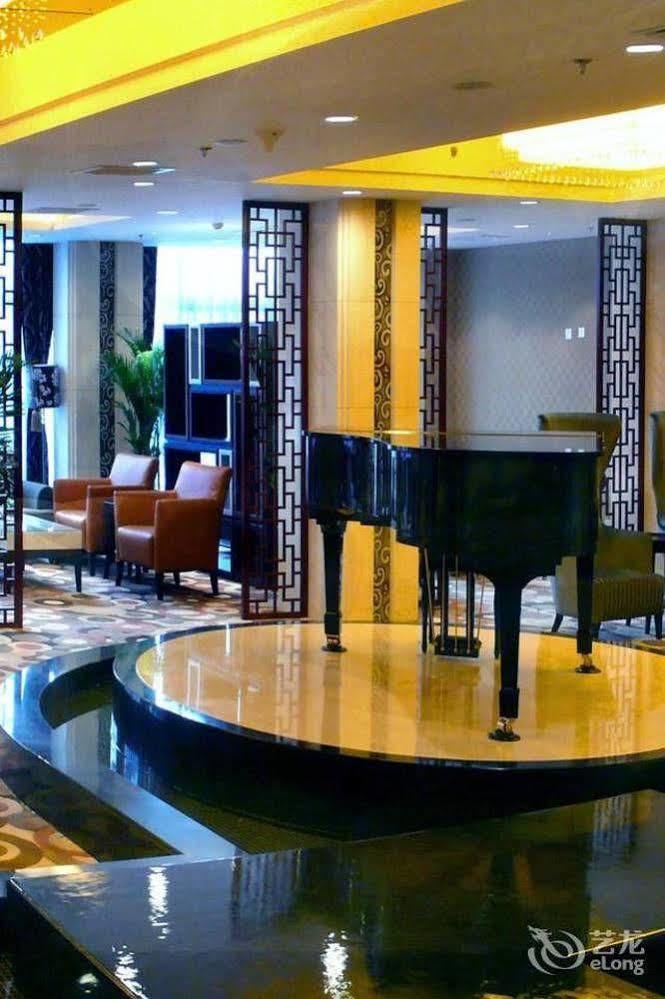 Yu Long International 5*
